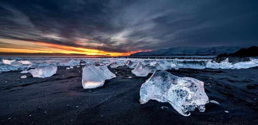 2-Day South Coast, Blue Ice Cave, Glacier Lagoon Tour - What to wear and how to make winter feel easier