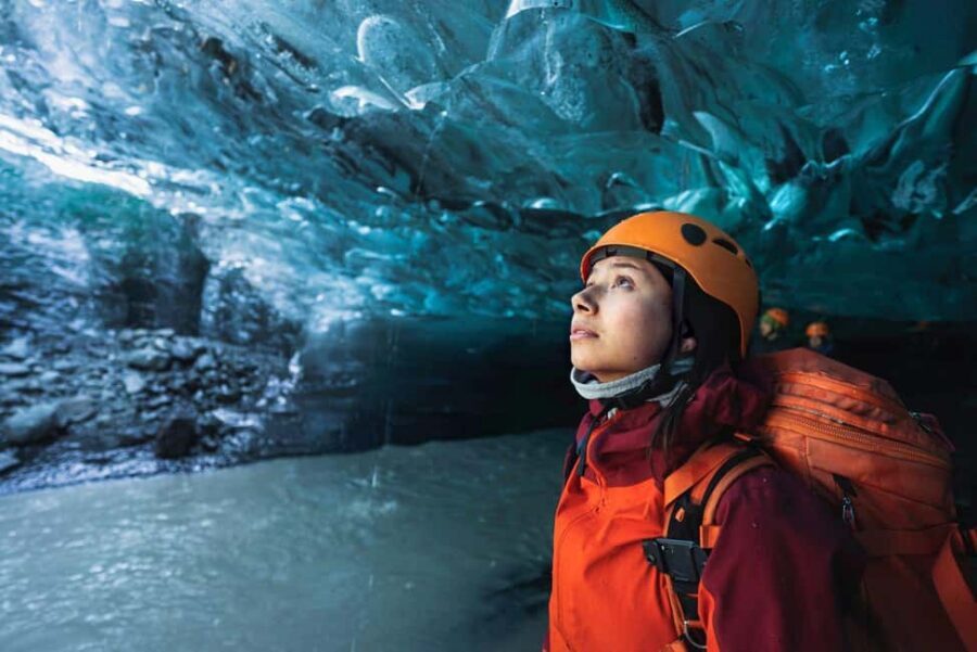 2-Day South Coast, Blue Ice Cave, Glacier Lagoon Tour - Overnight near Jökulsárlón: the smart base for your second day