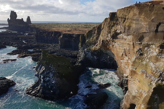 2-Day West | Lava Cave, Snæfellsnes & Silver Circle - Small Group - Day One: Whale Fjord to Kirkjufell and the Black-Beach Feeling