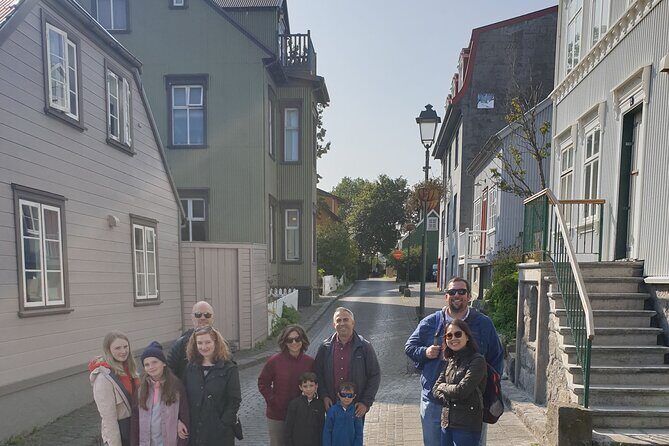 2-Hour Reykjavik Private Walking Tour - Gardens, statues, and photo breaks that do more than stop the clock