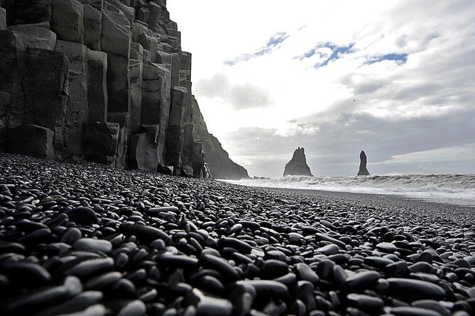 3-Day Golden Circle, South Coast & Ice Cave - Small Group Tour - What’s included in the $959 price (and what you’ll still pay for)
