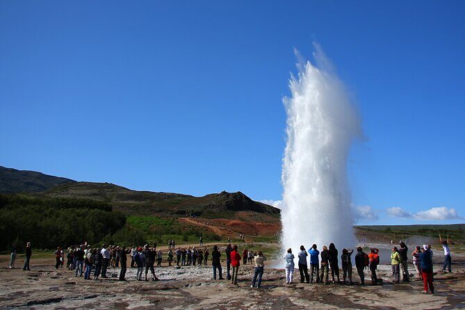 3 Day Tour Jokulsarlon - Golden Circle - South Coast - Glacier Hike - Boat Tour - Day 1: Thingvellir plates, Geysir eruptions, Gullfoss power, Kerið crater, and geothermal Hveragerði
