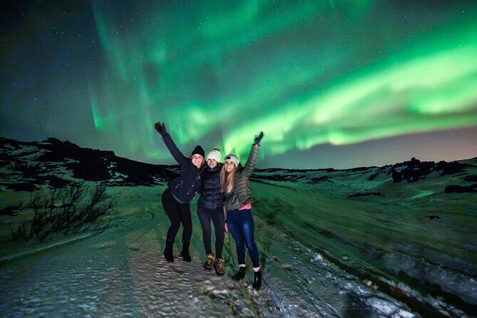 4-Day Iceland: Golden Circle, South Coast, Volcano Hike & Northern Lights - Day 4: Geldingadalir Volcano Hike and Your Northern Lights Shot