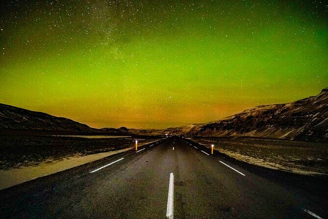 4x4 Reykjavik Northern Lights Tour with Photographer — Aurora RVK - The Guide’s “Where to Stop” Skill and the Photo-Ready Setup