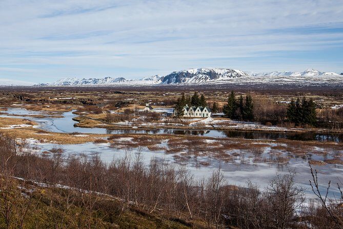 5-Day Northern Lights Hunt & Glacier Lagoon Tour - The glacier day that steals the show: Jökulsárlón and Diamond Beach
