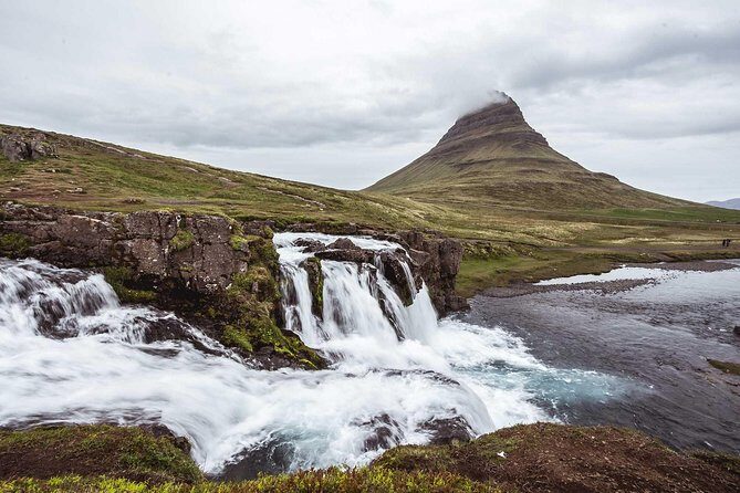 5-Day West Iceland, Ice Cave and South Iceland Small-Group Tour - Day 1: Deildartunguhver hot spring, lava waterfalls, and Gerðuberg basalt cliffs