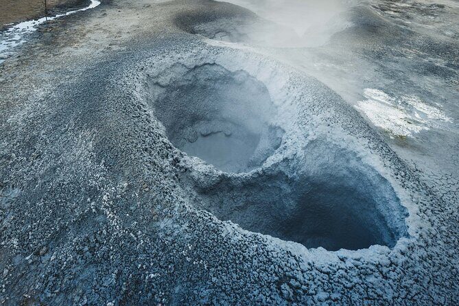 6 Days Self -Drive Tour with Pick Up - Hot Springs Iceland - 4x4 Campervan - The 4x4 campervan setup: less stress, more Iceland time