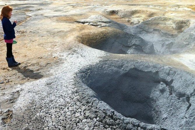 7 Day Around Iceland Tour- PRIVATE TOUR - Entering Iceland’s main sights without the rental-car headache