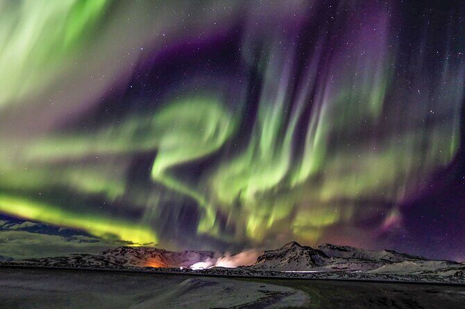 7-Day Self-Drive Private Tour Northern Lights Adventure - Iceland South & West - Day 5: South Coast wow-factor, Diamond Beach, and the ice cave hike