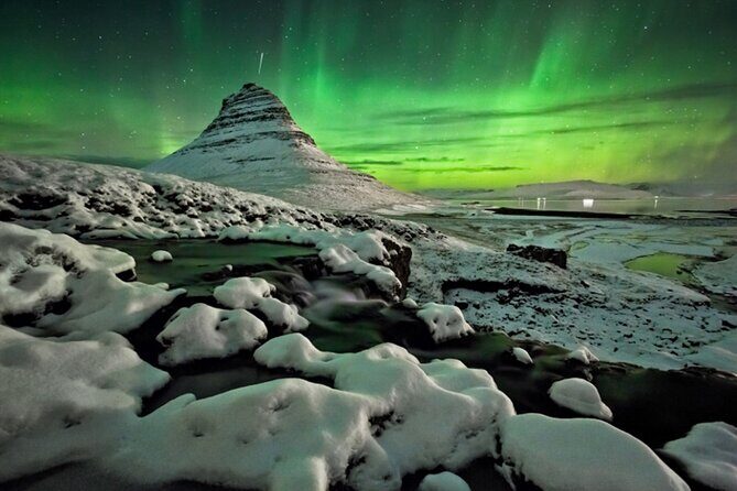 7-Day Self-Drive Private Tour Northern Lights Adventure - Iceland South & West - Day 6: Dyrhólaey, Reynisfjara, a lava show, and Vik area culture