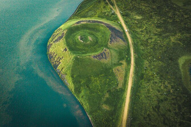 9 Days Self-Drive Tour with Pick Up - Ring Road Tour - 4x4 Campervan - Day-by-Day: How the Route Feels in Real Life