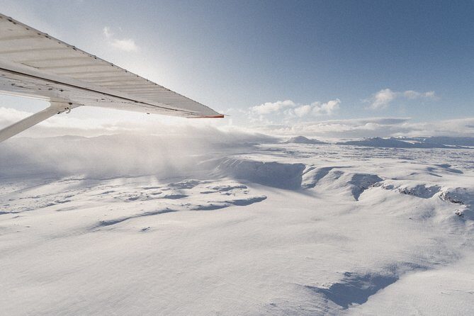 Airplane Flight over Vatnajökull Volcanic Eruption Sites - What happens at the Skaftafell Terminal before you take off