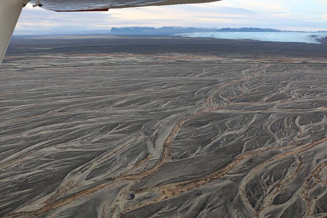 Airplane tour over black sands and riverbeds from Skaftafell - Price and value: what $411.85 really covers