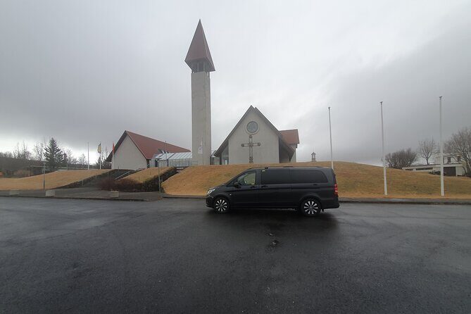 Airport Transfer - Finding your chauffeur fast at the arrivals hall