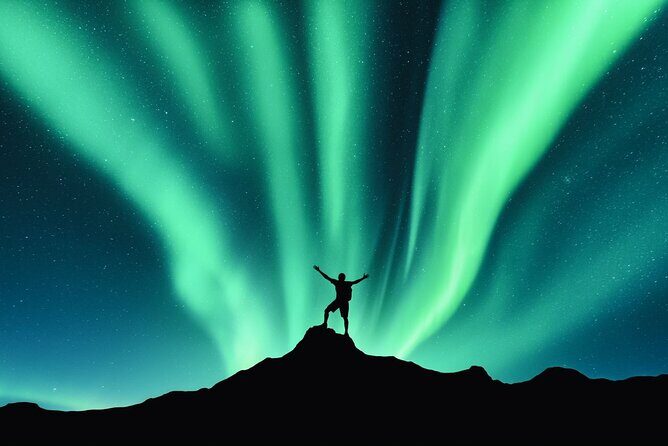 Akureyri Northern Light Tour - Who should book this tour with The Traveling Viking?