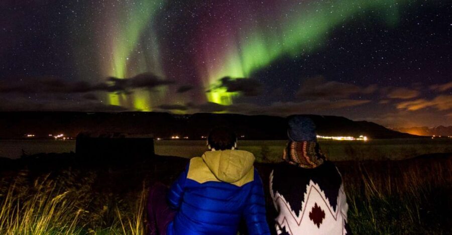 Akureyri: Northern Lights Photography Tour - Aurora Nights: What This 3-Hour Trip Really Feels Like