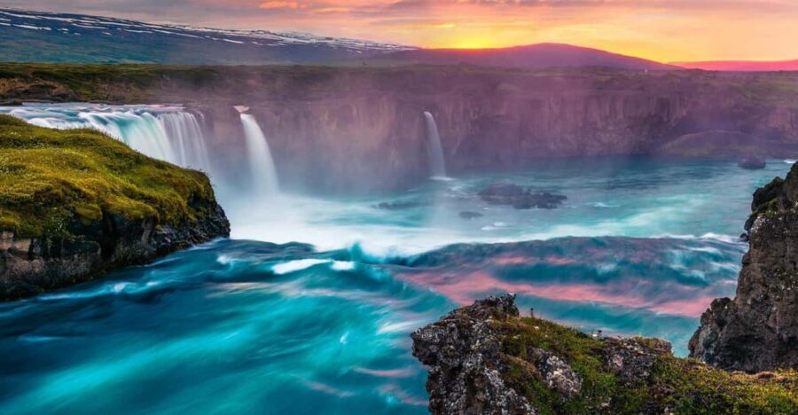 Akureyri Port: Godafoss Waterfall Guided Tour with Pickup - Who should book this Goðafoss port tour?