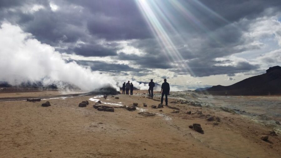 Akureyri Port: Lake Mývatn & Goðafoss Waterfall Day Trip - Dimmuborgir: 30 minutes in the lavafield maze