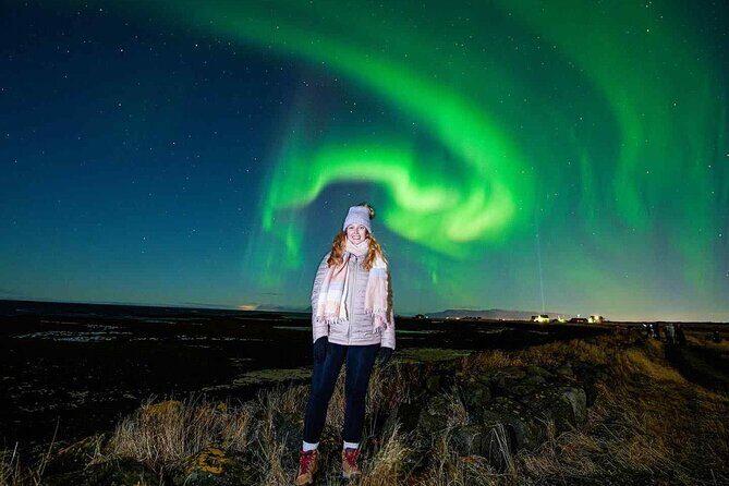 Award Winning Private Northern Lights Tour with All Inclusive - The free second tour: how they reduce the biggest risk