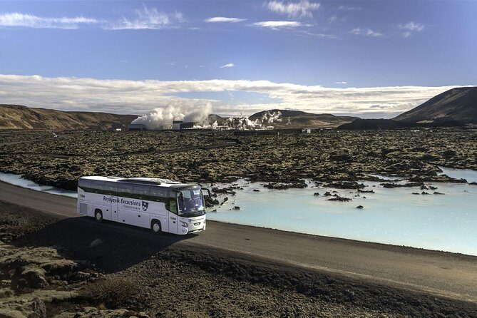 Blue Lagoon & Northern Lights Tour from Reykjavik - What to bring and what to plan for (so you don’t get caught cold)