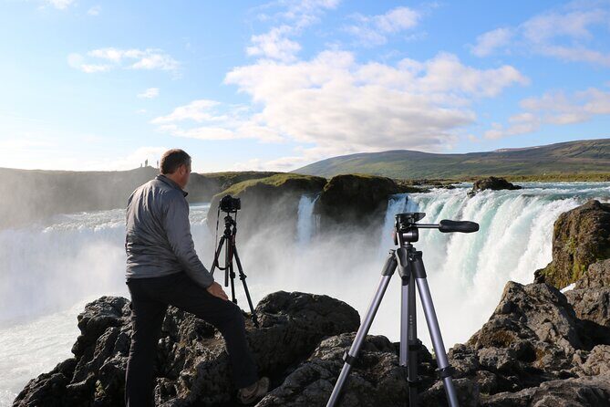 Day Trip to Lake Mývatn And The Nature Baths from Akureyri - Hverir Boiling Mud: Where the Ground Feels Alive
