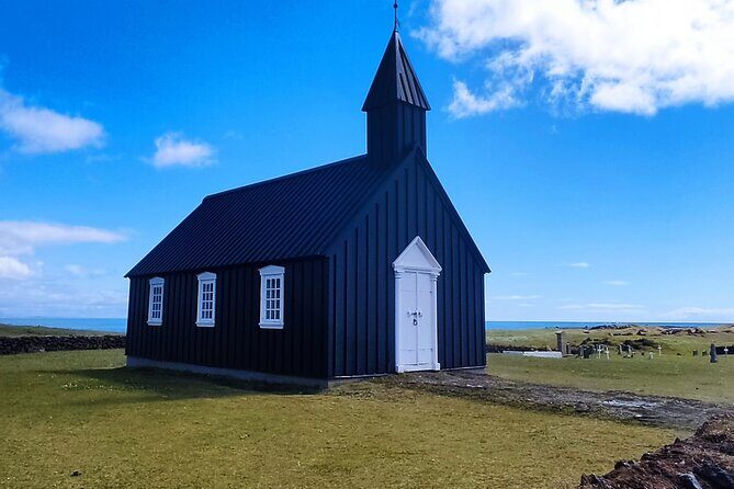 Day Trip to Snæfellsness Peninsula from Reykjavik - Stop 5: Kirkjufell, waterfalls, and why sunny days hit different