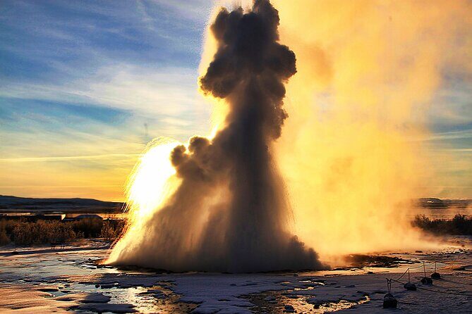 Day Trip to the Golden Circle and Blue Lagoon from Reykjavik - Kerið Crater and the Volcanic Side of Iceland