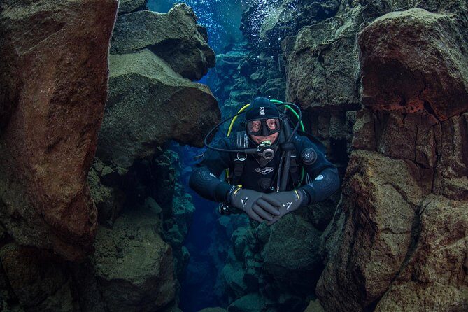 Dive the Divide: Silfra Fissure Scuba Tour | Reykjavik Pickup - Reykjavik pickup plus Þingvellir time: the day starts above the water