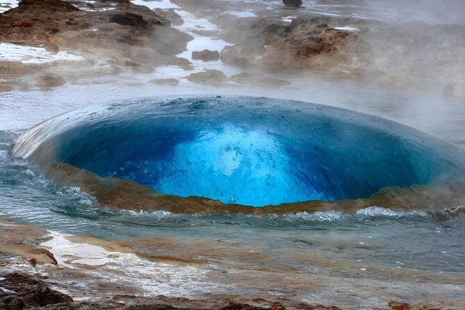 Exclusive Golden Circle: A Private Icelandic Adventure - Geysir Geothermal Area: Strokkur’s Reliable Eruptions