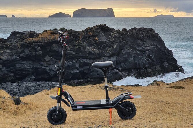 Eyjascooter Puffin Tour in Iceland - Timing for puffins: when your odds look best