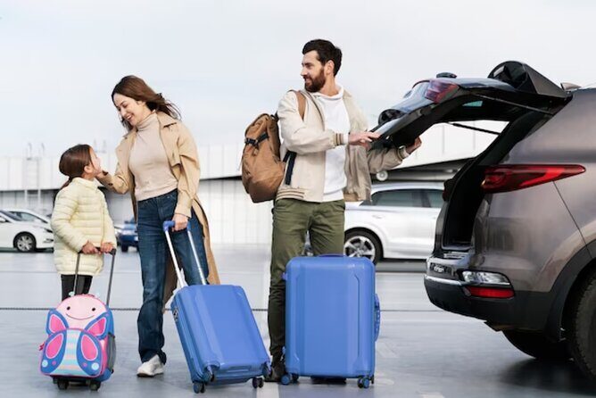 From KEF Airport: Private Transfer to Reykjavik in Iceland - Who Should Book This KEF Private Transfer?