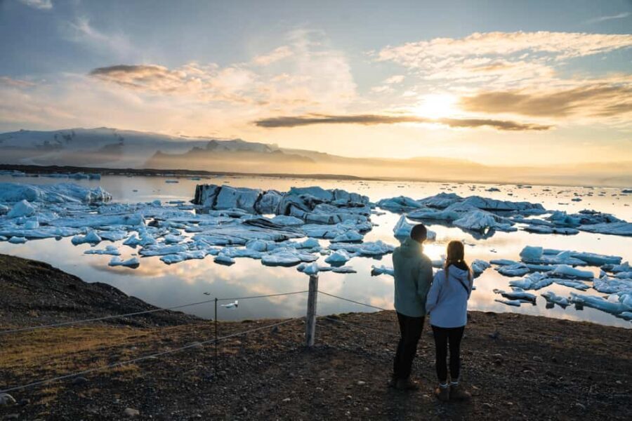 From Reykjavík: 2-Day South Coast Adventure - Why Vík Lunch Break Matters More Than You Think