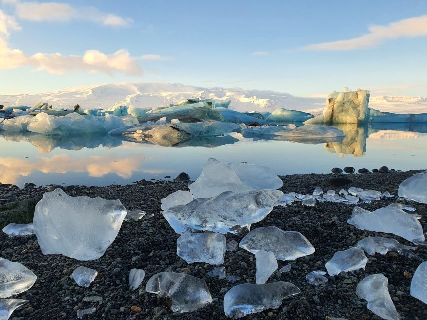 From Reykjavik: 3-Day South Coast Winter Tour with Ice Cave - Hveragerði Break and Night 1 Hot Tubs: Warmth While the World Freezes
