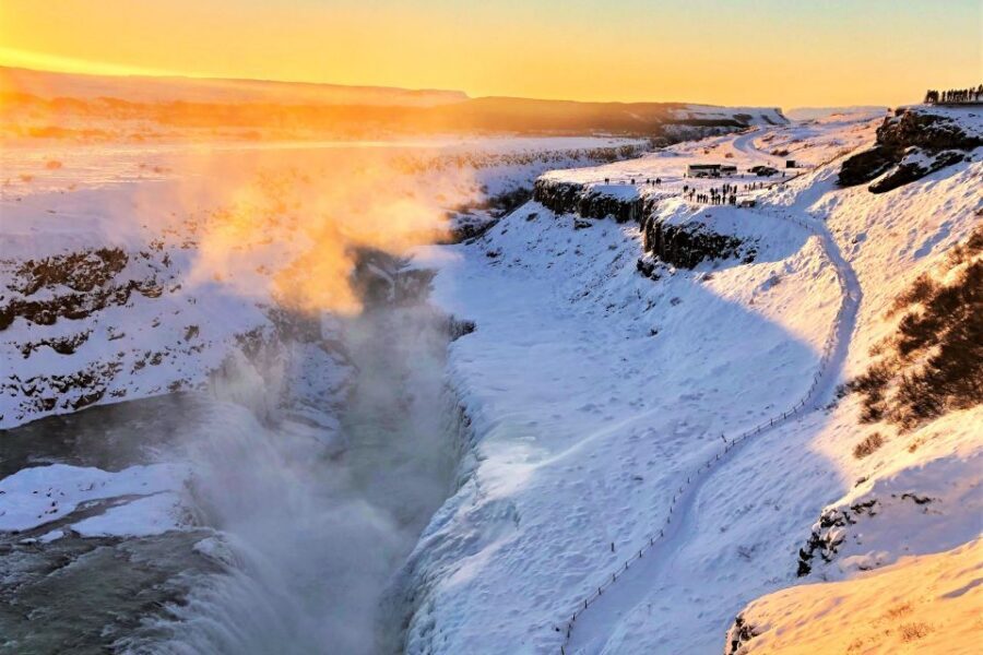 From Reykjavik: Best of Golden Circle Guided Tour - The guide effect: what live commentary changes