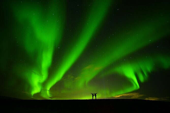 From Reykjavík: Evening Lava Tunnel Tour and Northern Lights Tour - What the tour is like in the real world: pacing, group vibe, and who it fits
