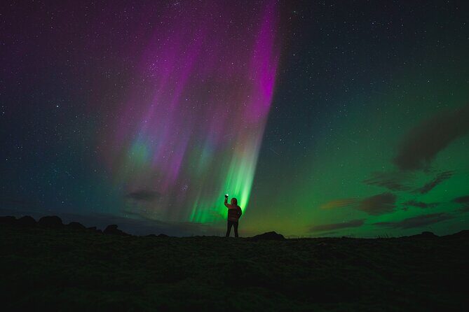 From Reykjavík: Evening Lava Tunnel Tour and Northern Lights Tour - Should you book this Reykjavik evening lava tunnel + aurora tour?
