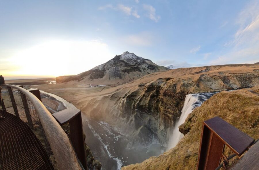 From Reykjavik: Explore the Waterfalls of the South Coast - Skógafoss and Kvernufoss: finishing with contrast