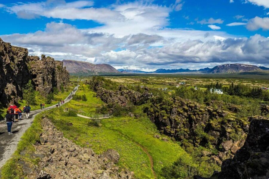 From Reykjavik: Full-Day Horse Riding & Golden Circle Tour - Þingvellir National Park: history plus the walk between continents
