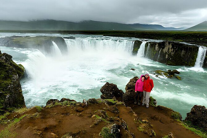 From Reykjavik: Full Day Private Golden Circle Tour in Iceland - Price and Logistics: Is $1,309.73 Worth It?