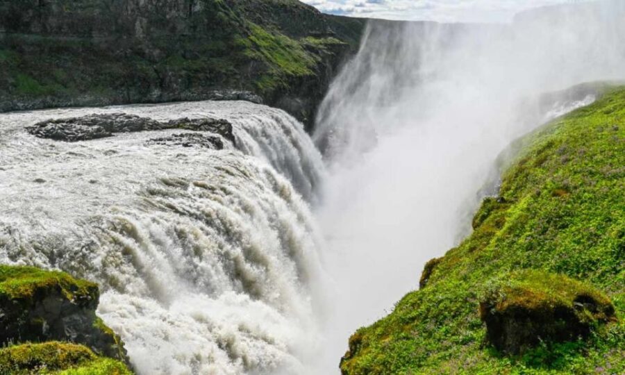 From Reykjavik: Full Day Whale Watching & Golden Circle Tour - Who This Tour Is Best For (and Who Should Skip It)
