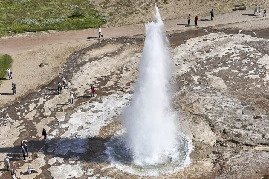 From Reykjavik: Golden Circle Full Day Tour - The full-day flow: what the itinerary rhythm means for your day