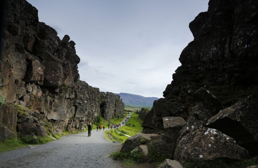 From Reykjavik: Golden Circle & Kerið Full-Day Tour - Þingvellir National Park: UNESCO status and Iceland’s first parliament