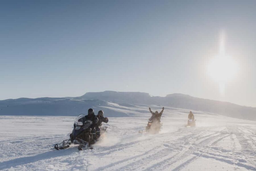 From Reykjavik: Golden Circle Super Jeep & Snowmobiling Tour - Snowmobile on Langjökull: 40 minutes of briefing, then 1 hour of riding