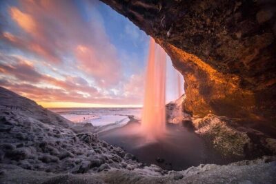 From Reykjavik: Katla Ice Cave and South Coast Day Tour - Seljalandsfoss: the waterfall you can walk behind