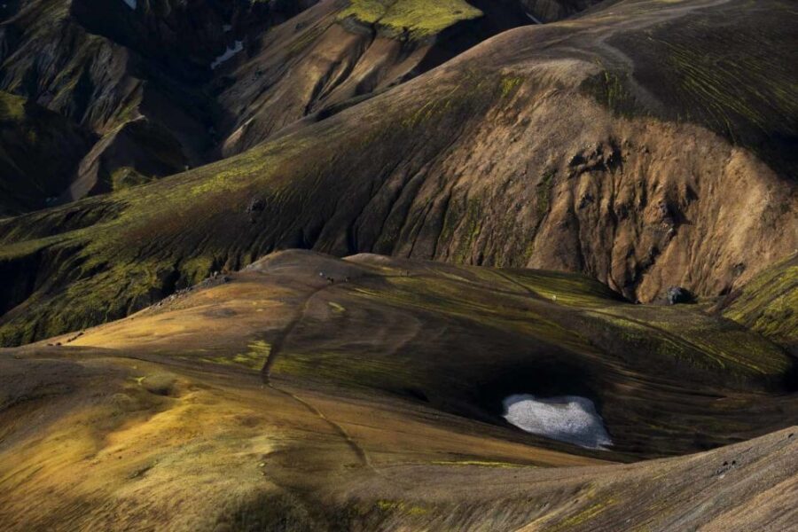 From Reykjavik: Landmannalaugar Day Tour by Luxury Jeep - Why this Landmannalaugar day tour feels different than a bus trip