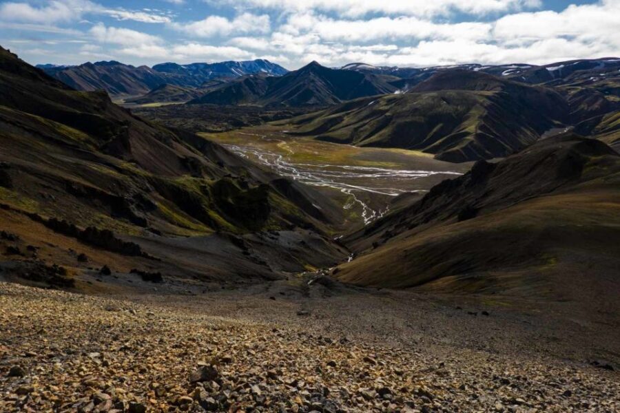 From Reykjavik: Landmannalaugar Day Tour by Luxury Jeep - Entering Landmannalaugar: colorful mountains and easy hiking paths