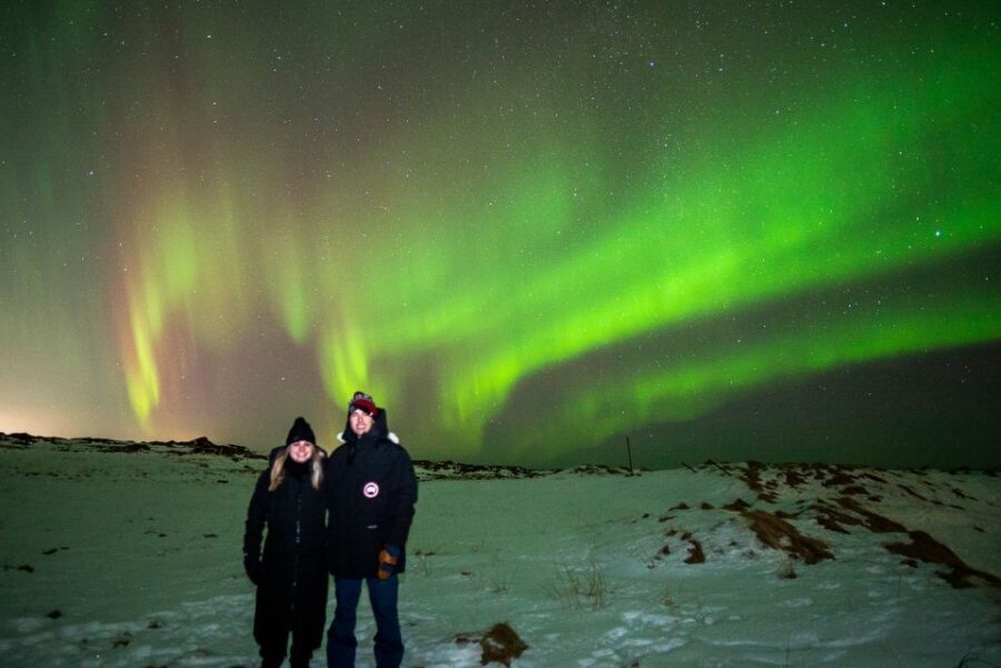 From Reykjavik: Northern Lights Hunt Super Jeep Tour - The Southern Region stop: guided, photo-friendly, and built for comfort