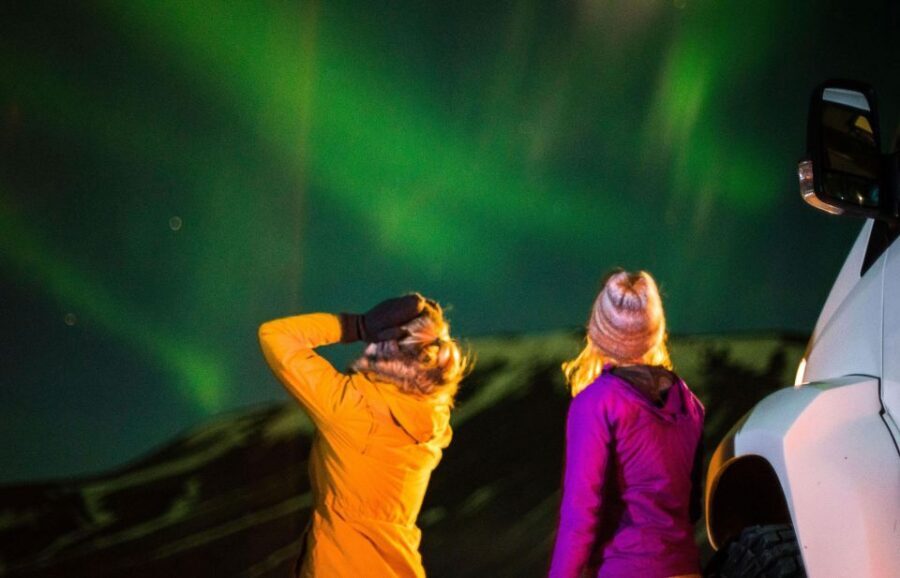 From Reykjavík: Northern Lights Super Jeep Tour - Price and Value: Is $198 Worth It?