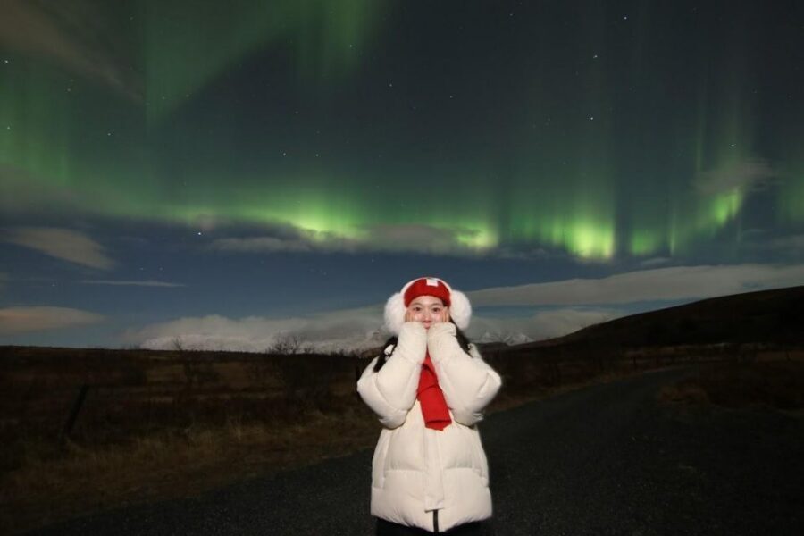 From Reykjavík: Northern Lights Tour with Hot Cocoa & Photos - Who This Tour Suits Best (and Who Should Consider Something Else)