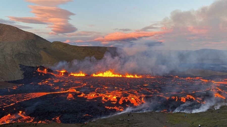 From Reykjavik: Reykjanes Geopark Tour and Sky Lagoon Visit - The hike to a newly formed lava field: where the day gets physical